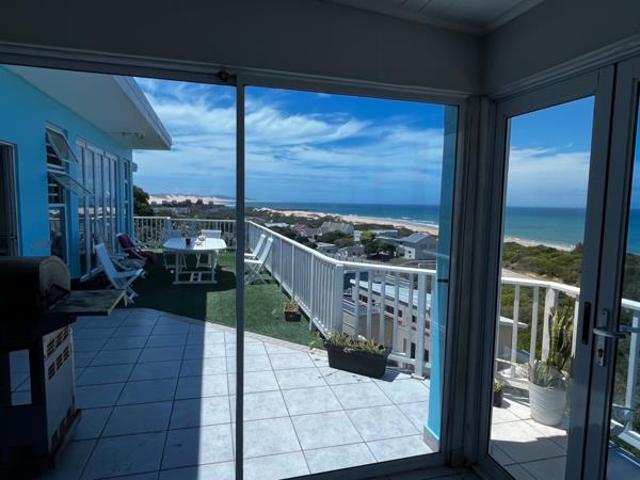House for sale in Bushmans River Mouth, Eastern Cape