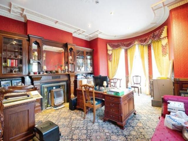 House for sale in Broad Folds, Clayton