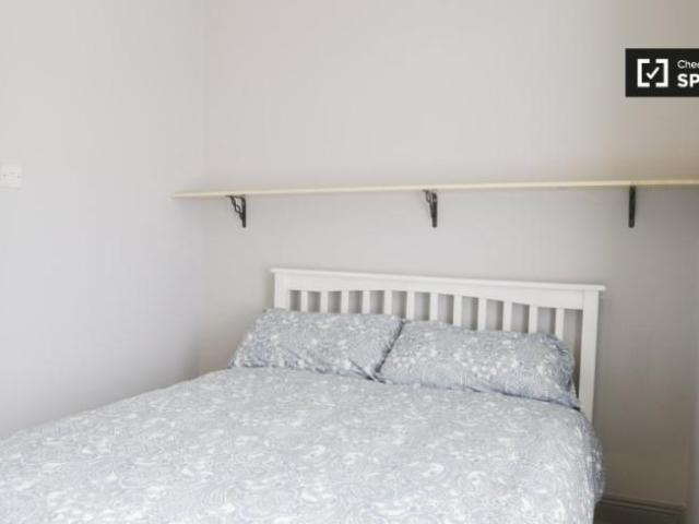 Property to rent in Dublin Docklands, Dublin