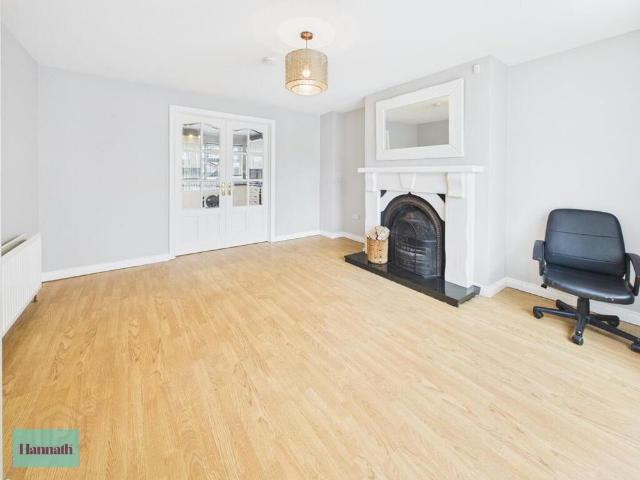 Townhouse for rent in Armagh, Northern Ireland