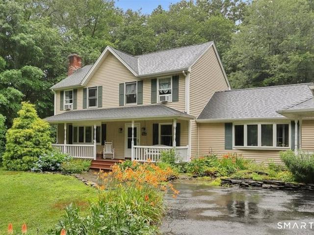 House for sale in East Hampton, Connecticut
