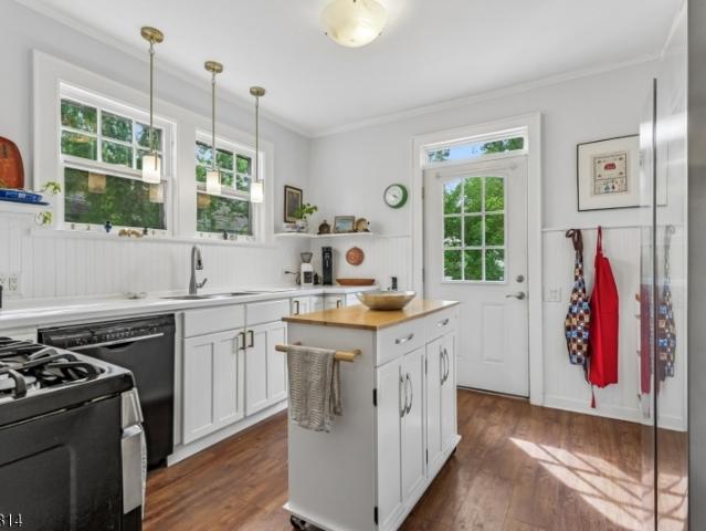 Property for rent in Maplewood, New Jersey