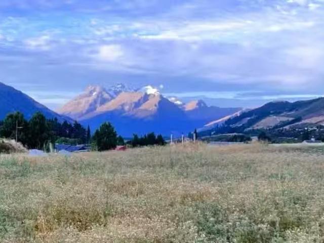 House for sale in Otakou