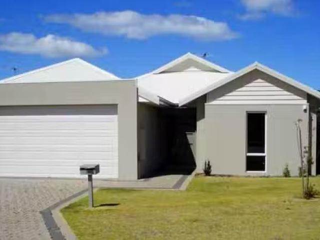 House for rent in Erskine