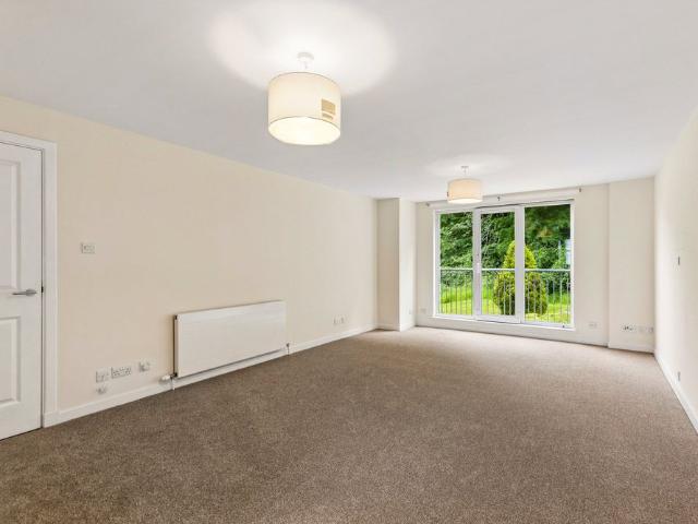 Apartment for rent in Bearsden, Scotland