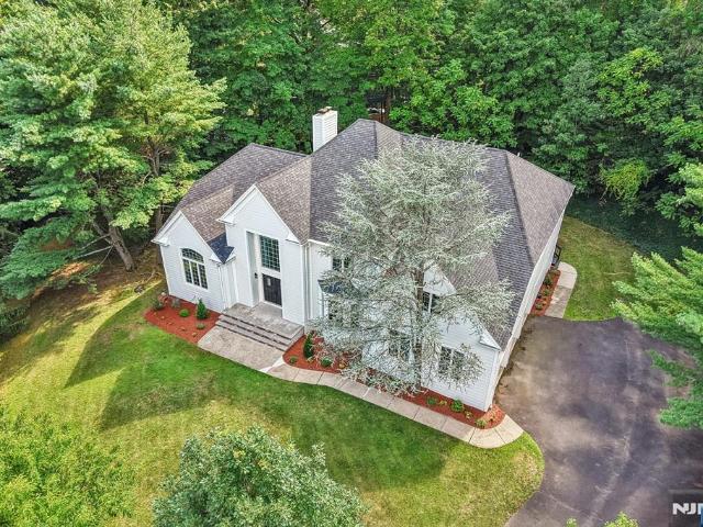 House for sale in Woodcliff Lake, New Jersey