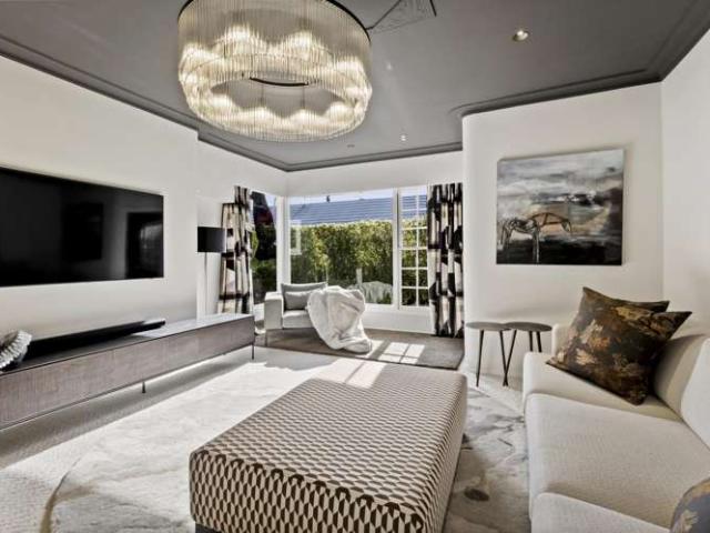 House for sale in Otakou