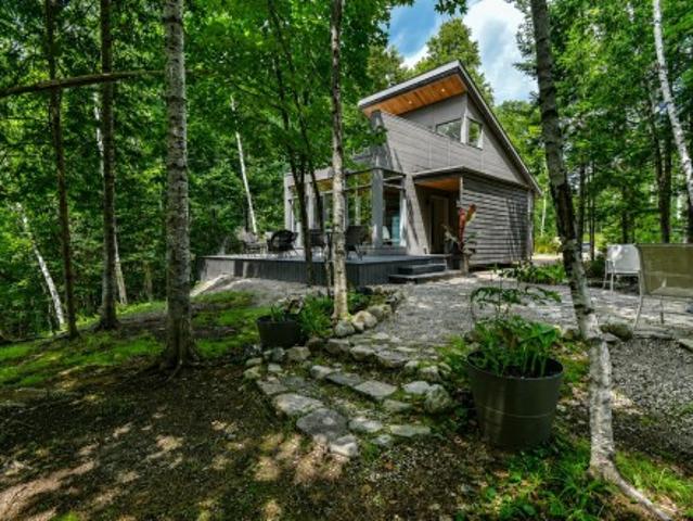 House for rent in Laurentides, Quebec