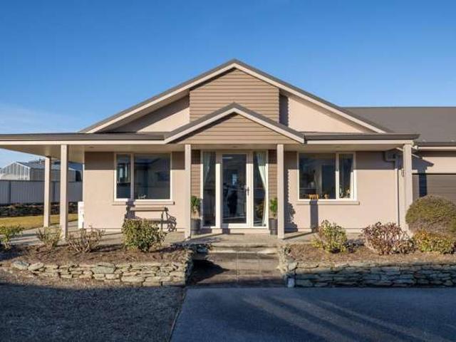 House for sale in Clyde, Vincent Community