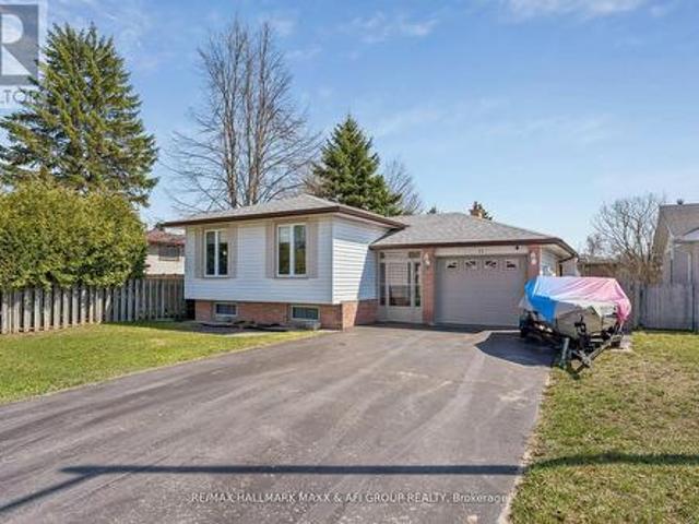 House for sale in Barrie, Ontario