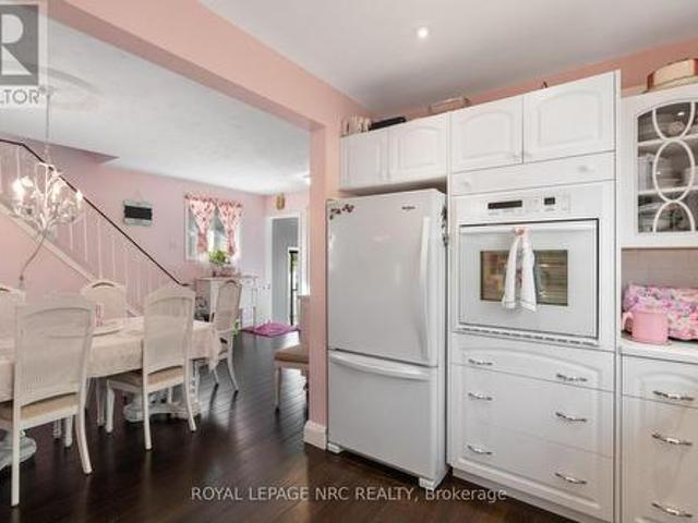 House for sale in Niagara, Ontario