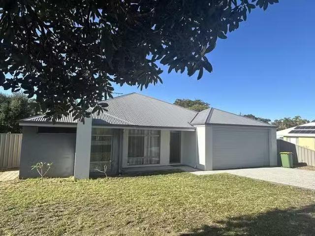 House for rent in Silver Sands