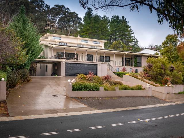 House for rent in Woden, Australian Capital Territory