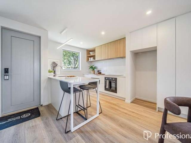 Townhouse for sale in Days Bay, Wellington