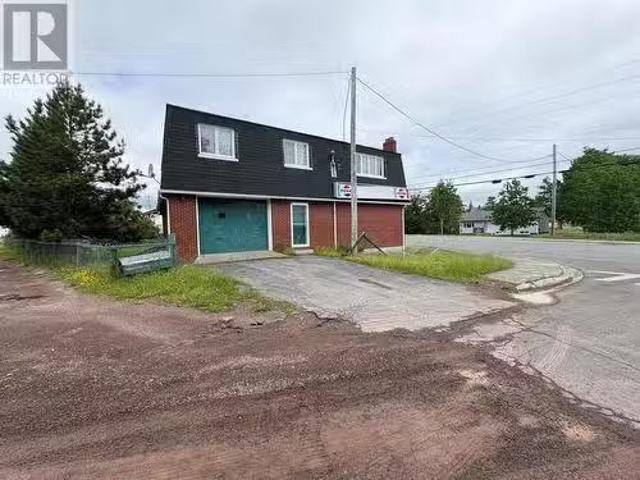 House for sale in Botwood, Newfoundland And Labrador