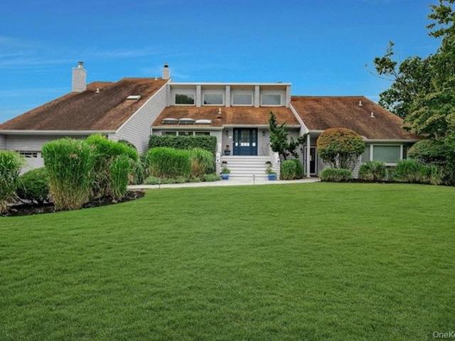 House for sale in Centereach, New York