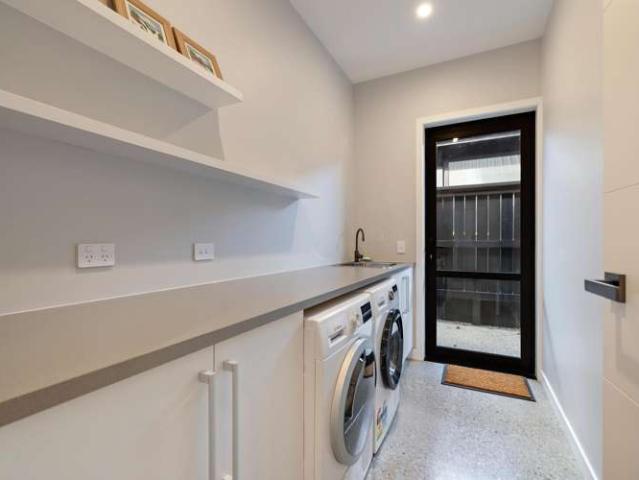 House for sale in Otakou