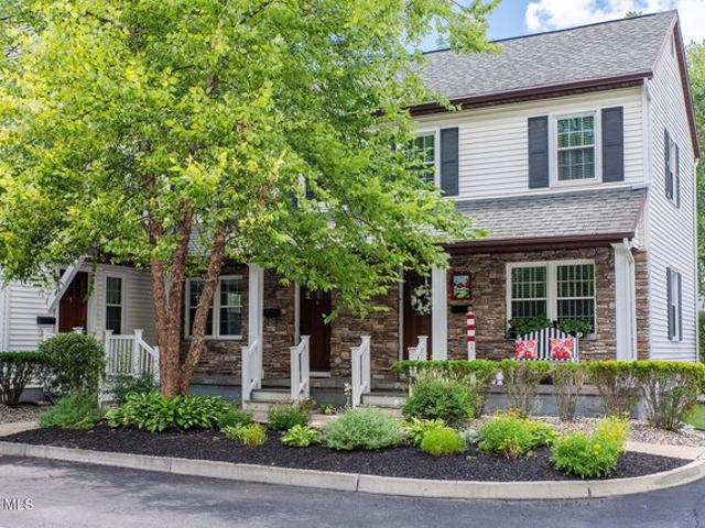 Condo for sale in Saratoga, New York