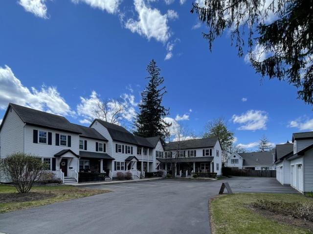 Condo for sale in Saratoga, New York
