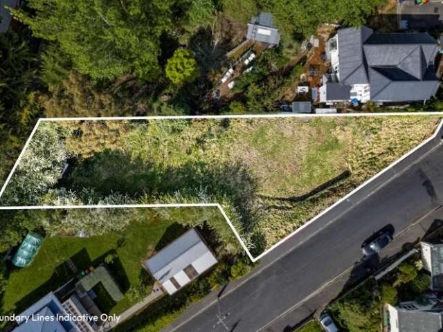 Land for sale in Kaikorai, Dunedin