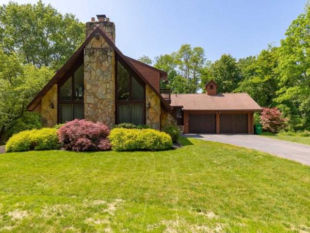 House for sale in Hyde Park, New York