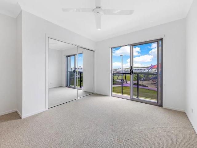 Townhouse for rent in Kings Creek, Queensland