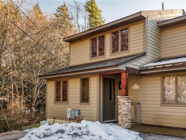 Townhouse for sale in Ellicottville, New York