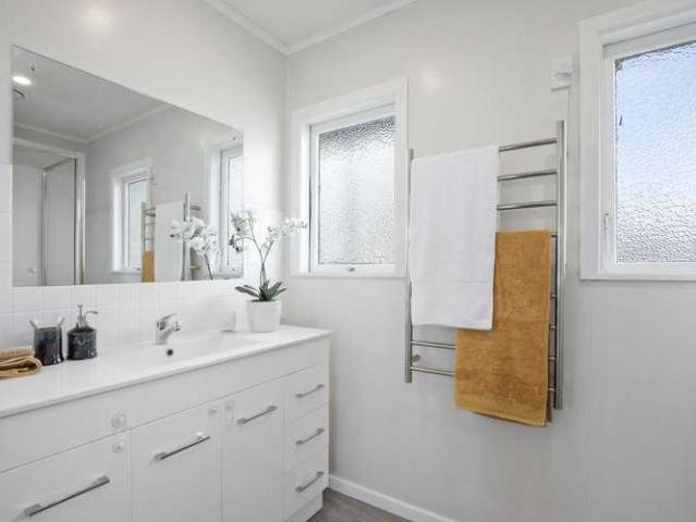 House for sale in Clarks