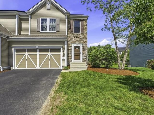 Condo for sale in Hopkinton, Massachusetts