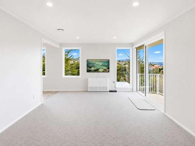 House for sale in Otakou