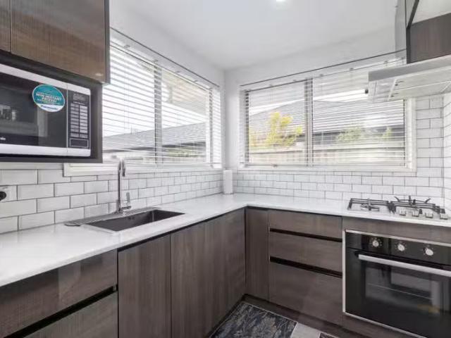Apartment for sale in Heathcote, Canterbury