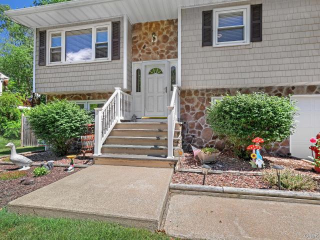 House for sale in Poughkeepsie, New York