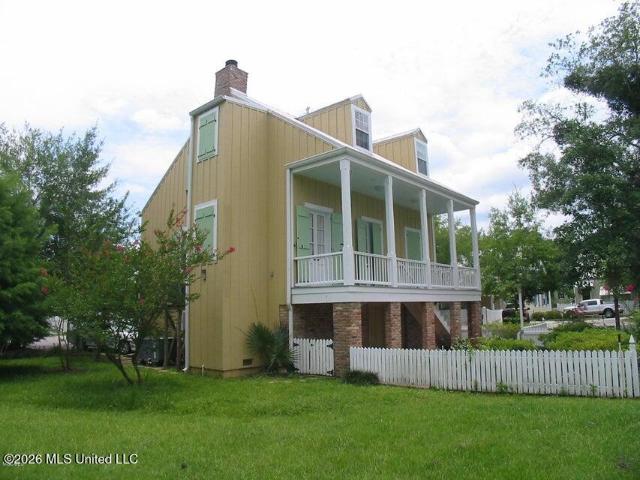House for sale in Diamondhead, Mississippi