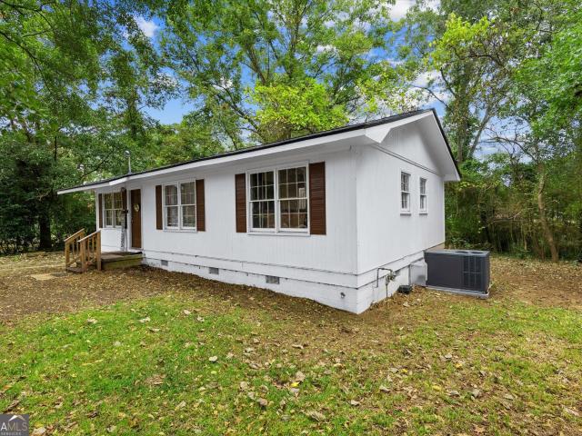 House for sale in Forsyth, Monroe County
