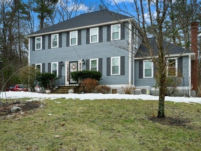 House for sale in Douglas, Massachusetts