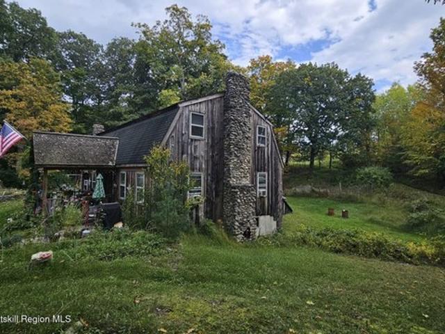 House for sale in Town of Claverack, Columbia County