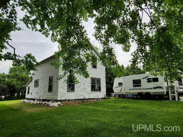 House for sale in Caspian, Michigan