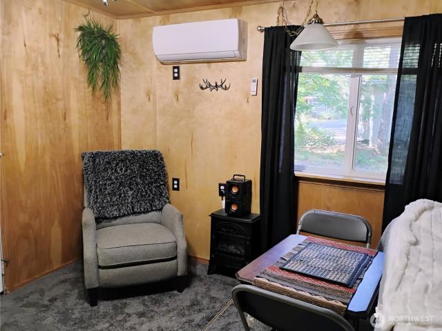 House for sale in Hoodsport, Washington