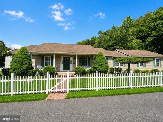 House for sale in Lonaconing, Maryland
