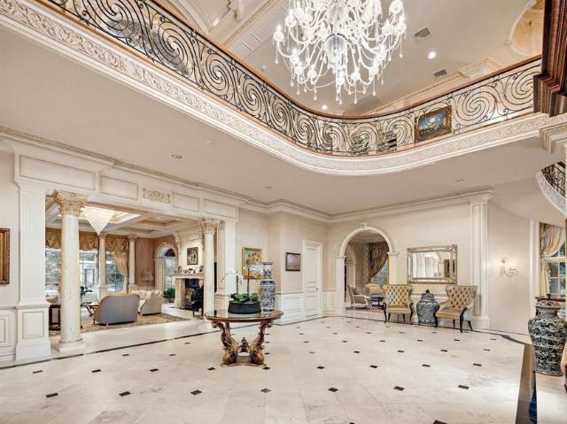 House for sale in Saddle River, New Jersey