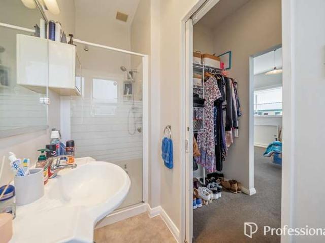 House for sale in Days Bay, Wellington