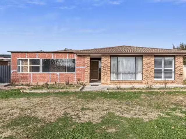 House for rent in Canberra, Tuggeranong