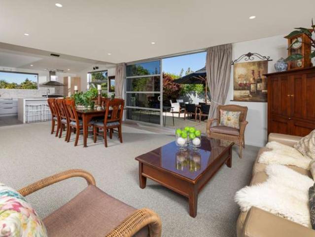 House for sale in Otakou