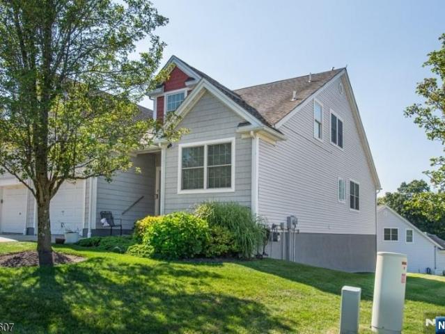 Townhouse for sale in Westtown, New Jersey