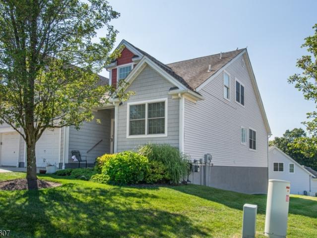 Townhouse for sale in Wantage, Sussex County