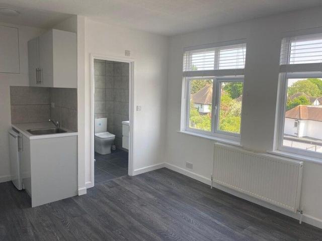Studio for rent in Petts Wood, Greater London