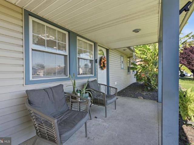 House for sale in Dogwood Hollow, Bristol Township