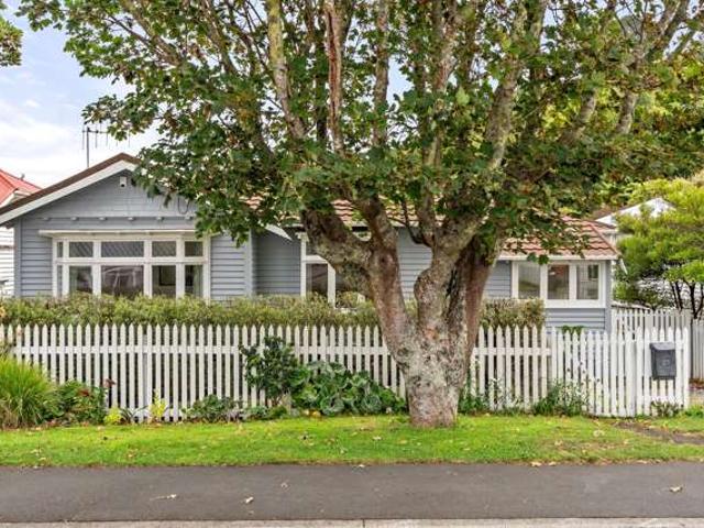 House for sale in Matata, Wellington
