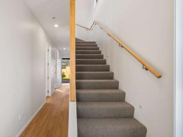 House for sale in Otakou