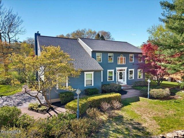 House for sale in Colonie, New York